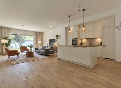 EXKLUSIVES TOWNHAUS (272 m² Wohnfläche) MIT POOL AUF EIGENGRUND IN WEIDLING – NATURNAHES WOHNEN MIT STIL