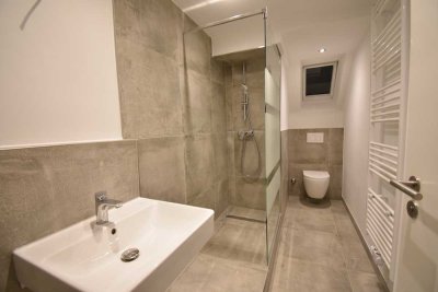BEZUGSFREI! Saniertes Apartment mit moderner Ausstattung & Wohnküche