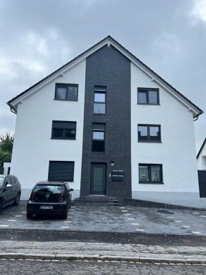 Modernes 4-Parteienhaus in Top-Zustand – Barrierefreie Wohnungen, Garten, Balkone & neueste Energiet