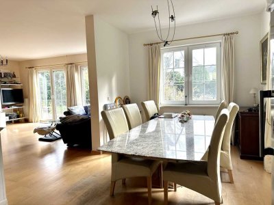 Freistehendes Einfamilienhaus in beliebter Wohnlage von Ratingen-Hösel