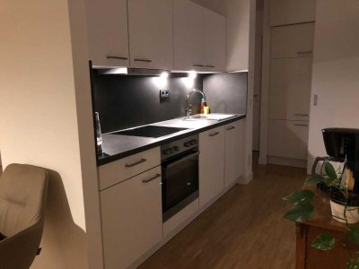 Exklusive 2-Zimmer-Wohnung mit gehobener Innenausstattung mit Einbauküche in Heidelberg