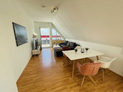 *City-Apartment* 2 Zimmer-Wohnung mit Balkon möbliert inkl. W-Lan & TV & Strom
