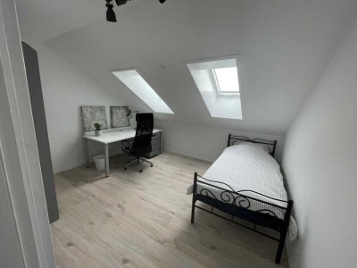 3-Zimmer-Wohnung Frisch Renoviert