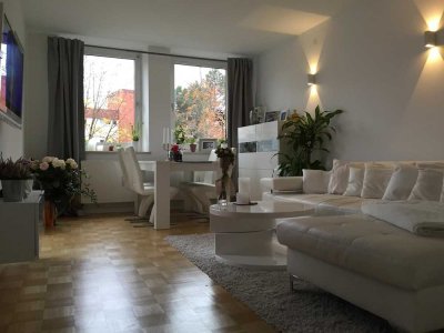 Hochwertige 2-ZKB mit EBK und Süd-Westbalkon im 3. OG in Augsburg Innenstadt *PROVISIONSFREI
