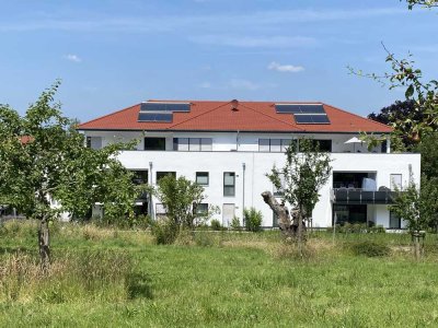 Seltene Gelegenheit: 3 Zi., gehoben, Balkon, Top-Lage, Eff.-Klasse A+, Carport