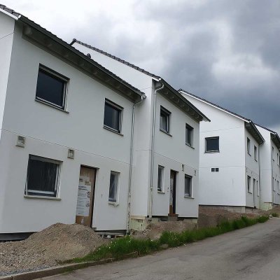 Erstbezug: Helle Doppelhaushälfte in Hattingen-Niederwenigern