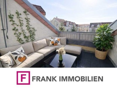 FRANK IMMOBILIEN-Lichtdurchflutete Dachgeschosswohnung  mit sonniger Terrasse! inkl .TG Stellplatz!