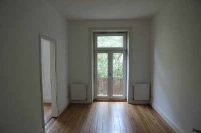 3-Zimmer-Wohnung mit Balkon und Einbauküche in Hamburg Eppendorf