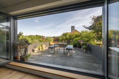 Moderne Maisonette mit 4 Zimmern und großer Dachterrasse – direkt an der Isar