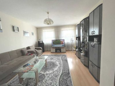 Helle 2-Zimmer-Wohnung mit Balkon