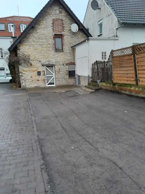 Bruchsteinhaus mit 3 Zimmern und Bad