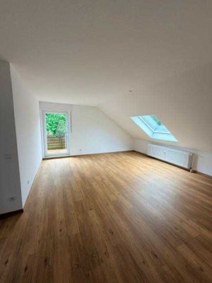 Wunderschöne DG Wohnung in Schildesche