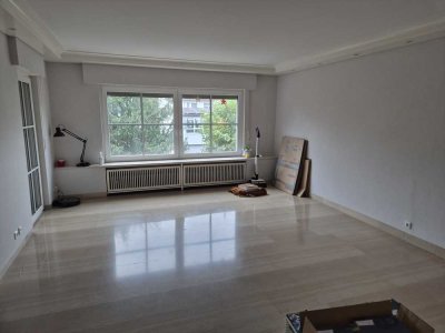 Gepflegte 4-Zimmer Wohnung mit Balkon in Korntal-Münchingen