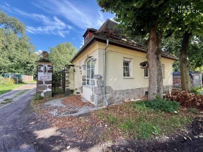 Freistehendes Einfamilienhaus auf Schlossgrundstück im ländlichen Idyll