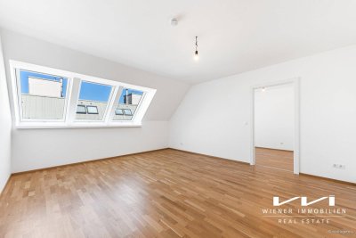 Helle Dachgeschosswohnung mit wohnlicher Atmosphäre