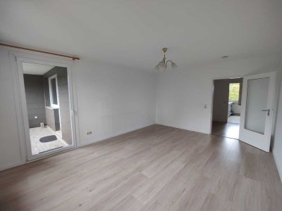 Freundliche und gepflegte 3-Raum-Wohnung mit Einbauküche in Delmenhorst