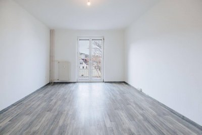 WOW I RENOVIERT I BALKON I NÄHE LENDPLATZ I BADEWANNE I MODERNER SCHNITT I HAUSTIERE ERLAUBT I RUHIGE LAGE I PROJEKT WOHNEN