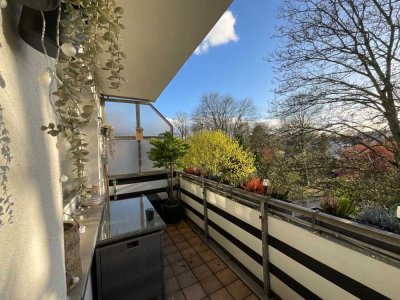 Helle 3 Zimmerwohnung mit Balkon in Röttgersbach ab sofort frei!