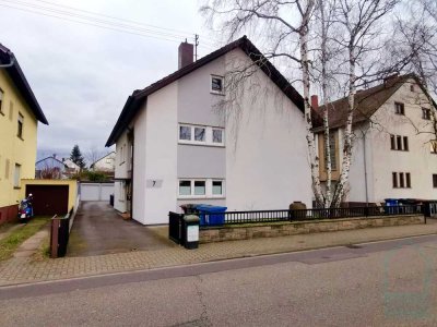 Tolle 4-Zimmerdachgeschoss-Wohnung mit Balkon in Neureut