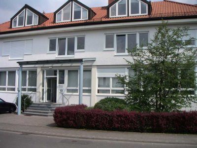 Helle 1 Zimmer- Studenten  Nichtraucherwohnung  27 m²