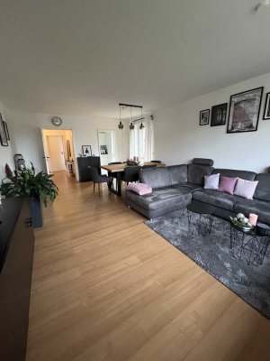 Helle 3-Zimmer-Wohnung mit Balkon in Baesweiler