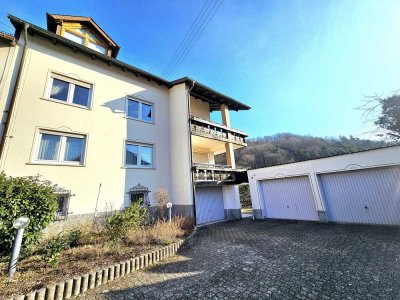 Großzügige 4-Zimmer-Wohnung mit Balkon und  Garten