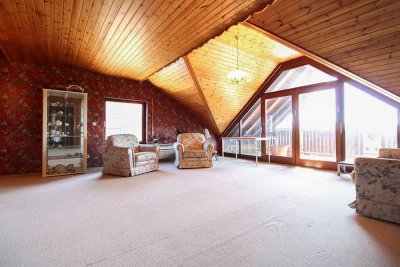 Ihr neues Zuhause in ruhiger Lage und traumhafter Aussicht inkl. Einliegerwohnung