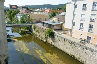 Zentral gelegene helle, ruhige 2 Zimmerwohnung ca. 45 m² beim Josefplatz!