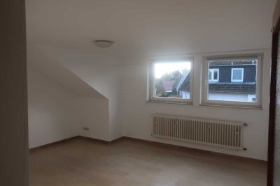 Schöne 2-Zimmer-Dachgeschosswohnung mit Balkon in Oer-Erkenschwick