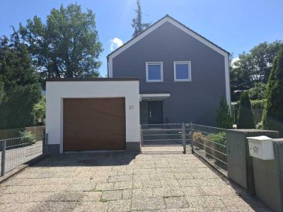 Gepflegte Doppelhaushälfte in Top-Lage von Straubing – 110 m², Garten, Garage