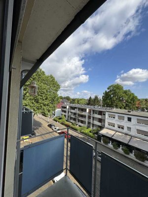 Gepflegte 2-Zimmer-Wohnung mit zwei Balkonen in begehrter Lage von Mannheim-Neuostheim