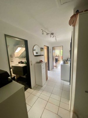 Modernisierte 3 Zimmer DG-WHG in 3-Familienhaus Teningen