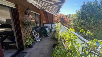 Traumhafte 3,5 Zimmer DG-Wohnung in 3FH in exklusiver Lage