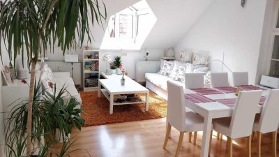 Helle 126 m² Loft-Maisonette im grünen Waidmannslust - Ideal als Home/Office
