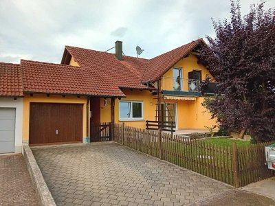 Sehr schöne Doppelhaushälfte in Hitzhofen-Hofstetten