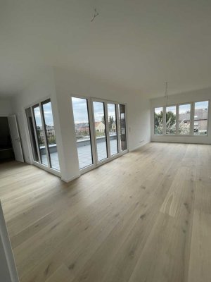 Exklusive 3- Zimmer Wohnung mit Einbauküche und Balkon & Garten  in Kaarst