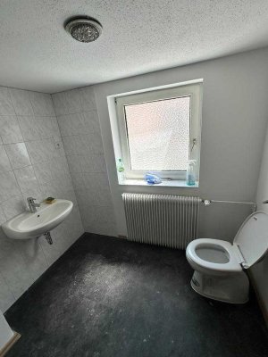 Exklusive, gepflegte 2,5-Zimmer-EG-Wohnung in Euerdorf
