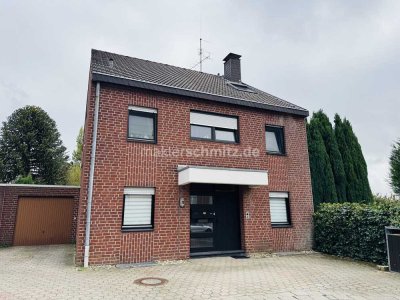 M'GLADBACH - RHEYDT
GEPFLEGTE 2-ZIMMER-DACHGESCHOSSWOHNUNG MIT LOGGIA!