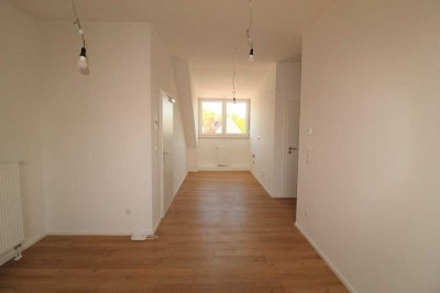 Gelegenheit: interessante 2-Zimmer-Dachgeschosswohnung