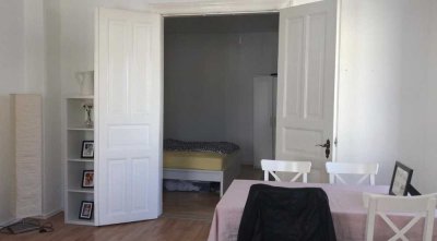 Gepflegte Wohnung mit 2,5 Zimmern und Einbauküche in Flensburg