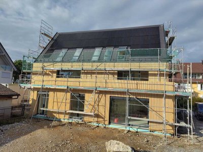 Hochwertige Etagen-Wohnung in ruhiger, seenaher Lage