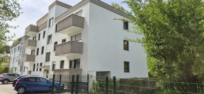 Großzügige 3-Zimmer-Wohnung mit zwei Balkonen in ruhiger Lage von München-Moosach
