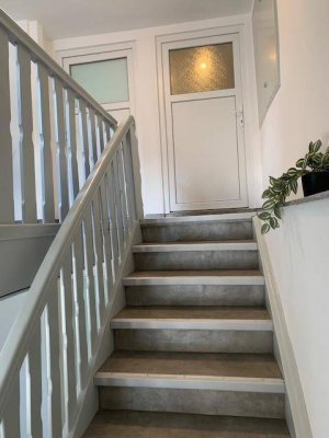 Helle 2-Zimmer-Wohnung mit großer Terrasse in 6833 Klaus – ruhige Lage