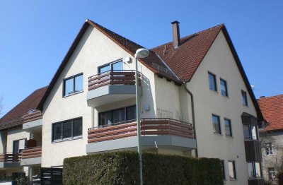 Gepflegte 2-Zimmer-Wohnung in bester Lage in Augsburg-Hochzoll