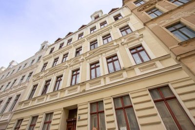 +++ Top-Investment mit 7,4 % Rendite: 2 denkmalgeschützte MFH's mit 25 Wohneinheiten +++