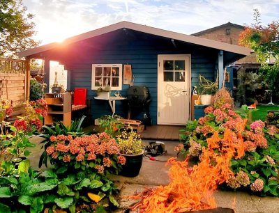 Charmantes Wohnhaus mit zwei Einliegerwohnungen direkt am Jasmunder Bodden!