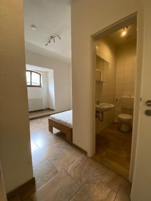 1 ZKB Alt-Haldensleben, EG, neben Berufsschule, möbl., KM 275€