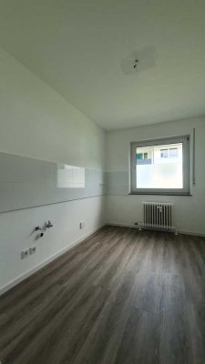 Gepflegte 4-Zimmer-Wohnung mit Balkon in Sinn