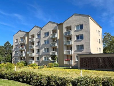 Frei ab 16.04.2026! Schöne 3-Zimmer-Wohnung im 3.OG mit Loggia in Eversten