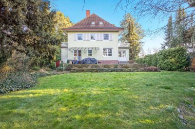 Bestlage Kirchrode! Stilvolle Stadtvilla mit Geschichte & großem Garten – Wohnen mit Charakter